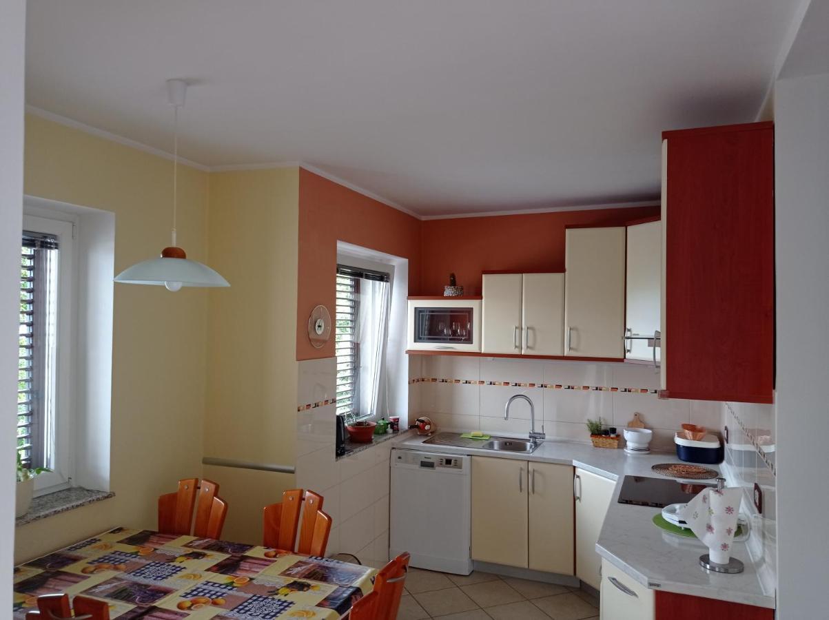 Apartman Adrijana Kastav, Free Wifi & Parking, 2 Bedrooms & Sea View Luaran gambar